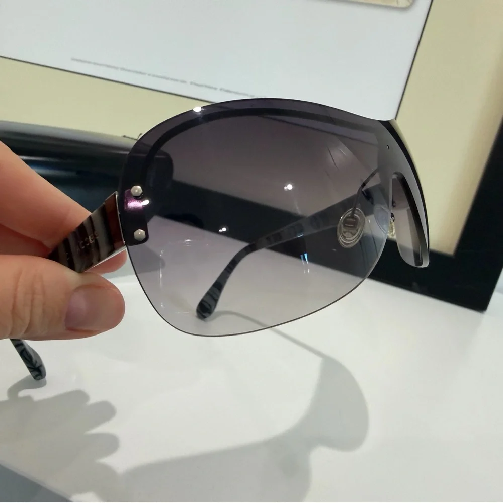 Marc Jacobs Black and Gray Sunglasses - Picture 3 of 7
